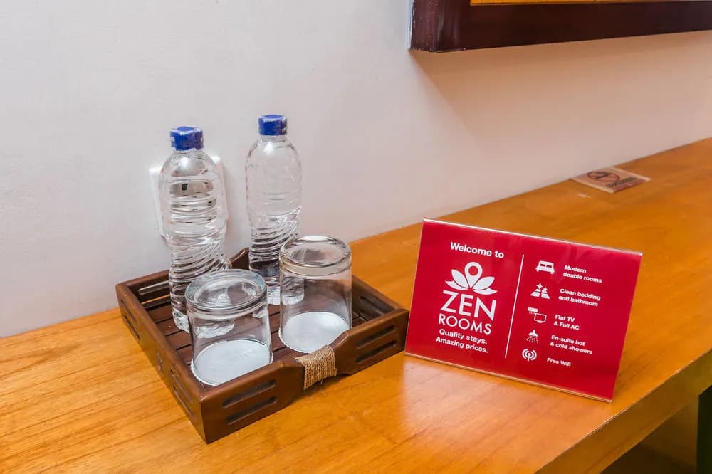 ZenRooms Kuta Poppies Lane - photo 18