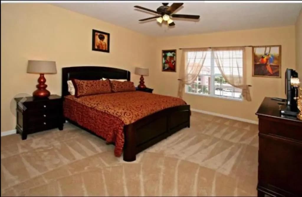 Executive 3 Bedroom Villa at Universal - photo 2