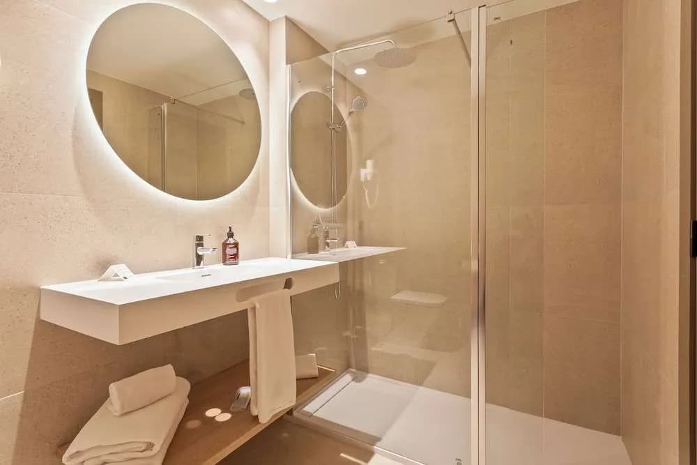 Hotel Acta Piramides - photo 9