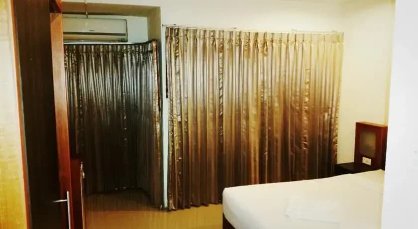 Guesthouse Paris Star - photo 7