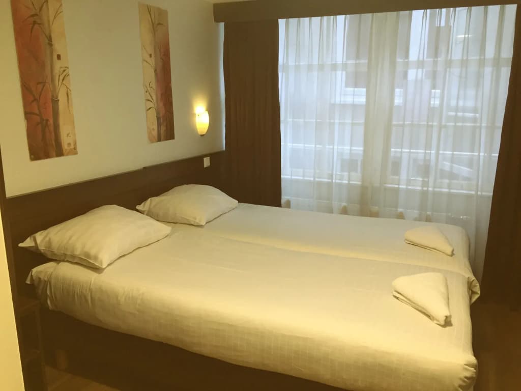 Hotel Damrak Inn - photo 16