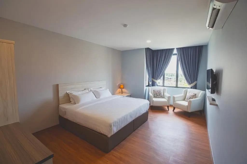 V3 Hotel & Residence Seri Alam - photo 4