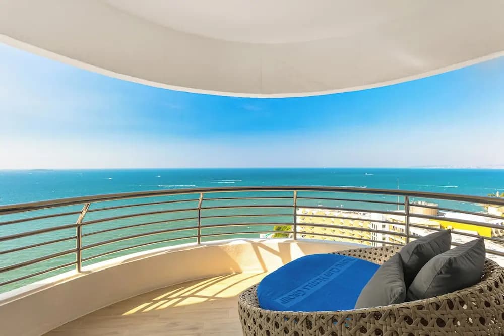 Royal Cliff Hotels Group - photo 21