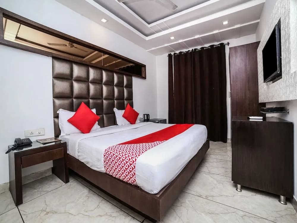 OYO 11150 Hotel Bella Vista - photo 9