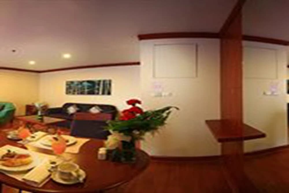 Baiyoke Suite Hostel - photo 11