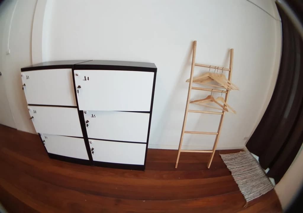 Mistletoe Bakery & Hostel - photo 9