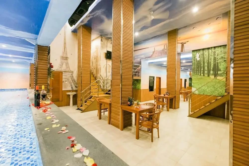 Caroline Hostel - photo 19