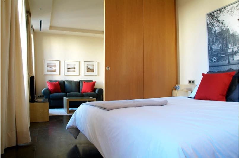 Roomspace Sandoval - photo 2