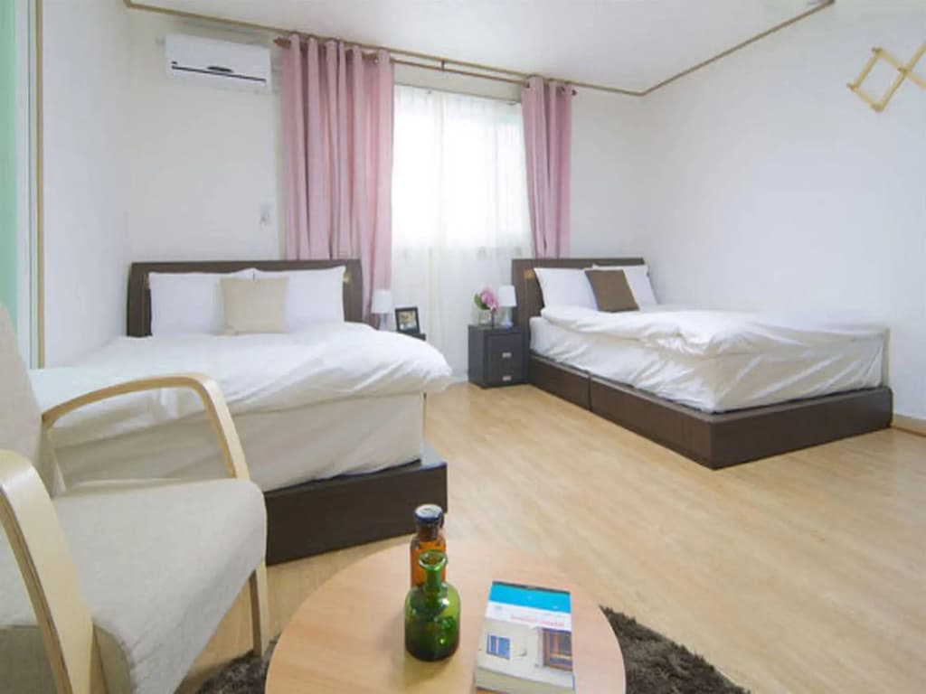 I-House - photo 4
