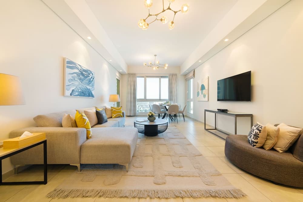 Maison Privee - Exclusive Apt with Seafront Views over Palm Jumeirah - photo 28