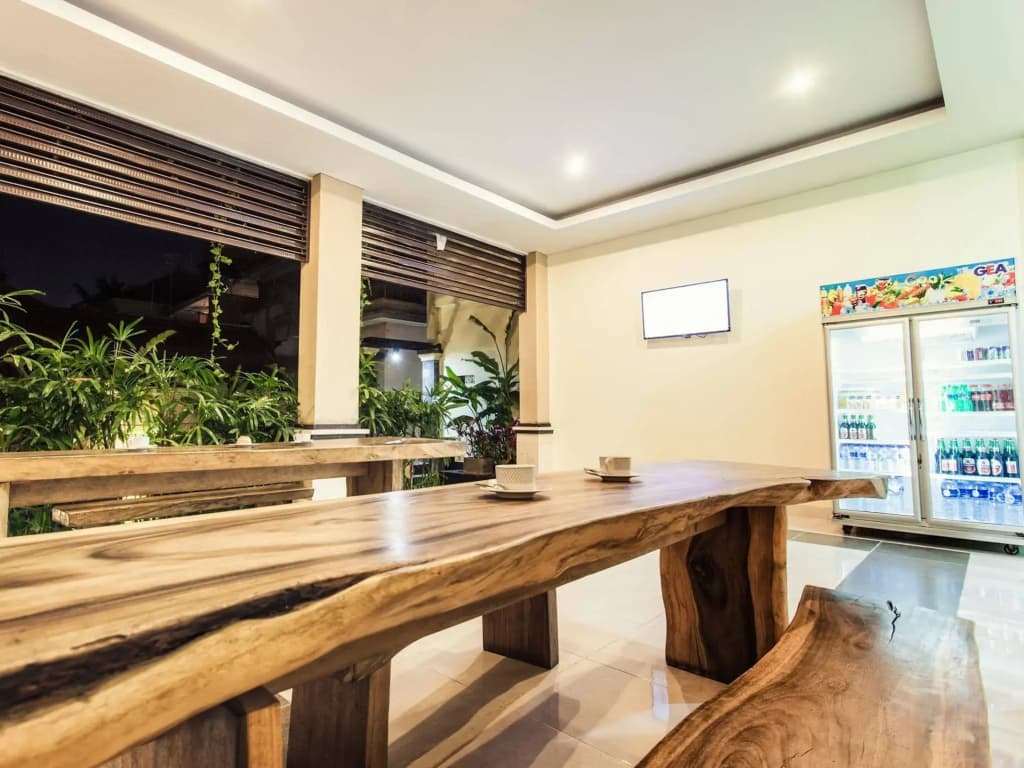 Lucky's Guest House - photo 19