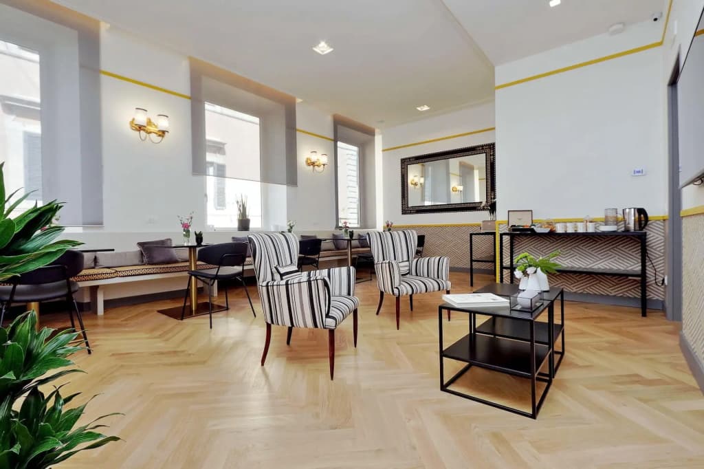 Roma Five Suites - photo 18