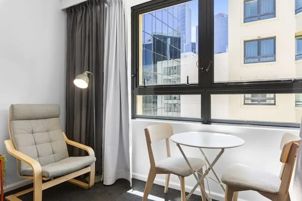 Bright Studio Stay in Central Parramatta - photo 3