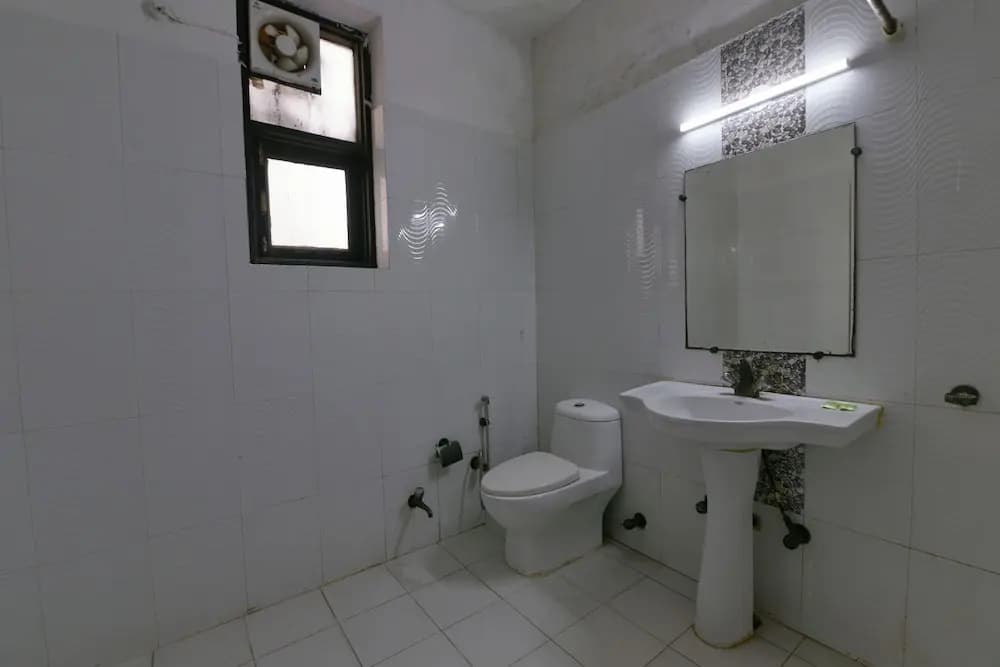 Hotel Gray Saffron - photo 8