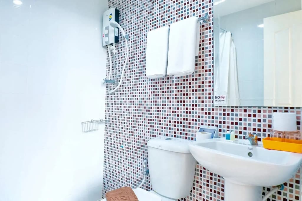 The Konnect Hotel - photo 8
