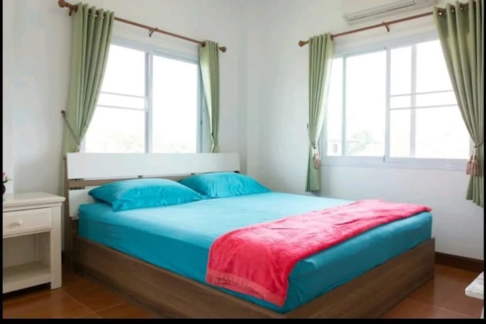 Orange Villa - photo 2