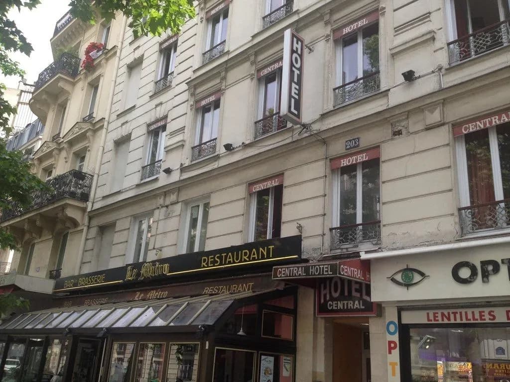 Central Hotel - photo 1