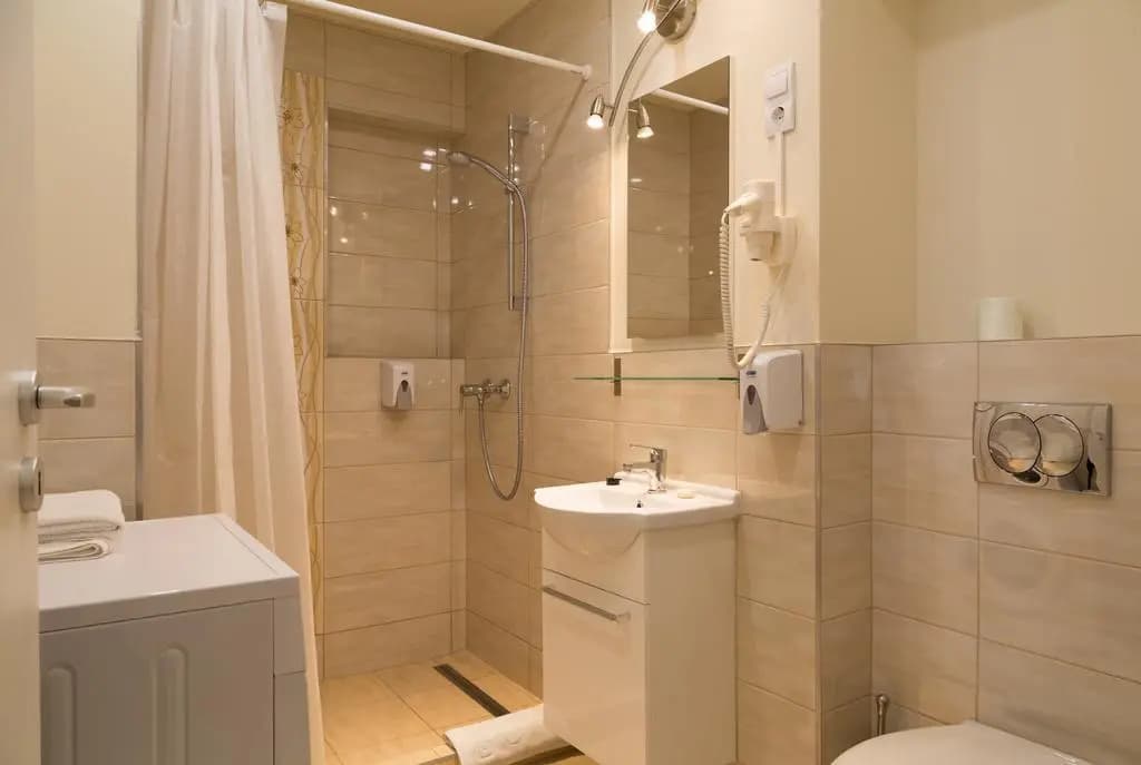 Hotel Mika Downtown - photo 15