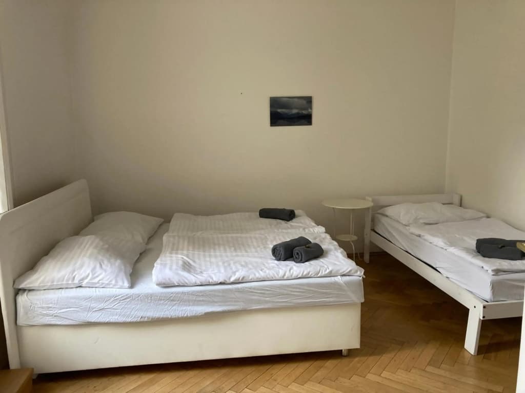 Castle View Apartment - photo 2