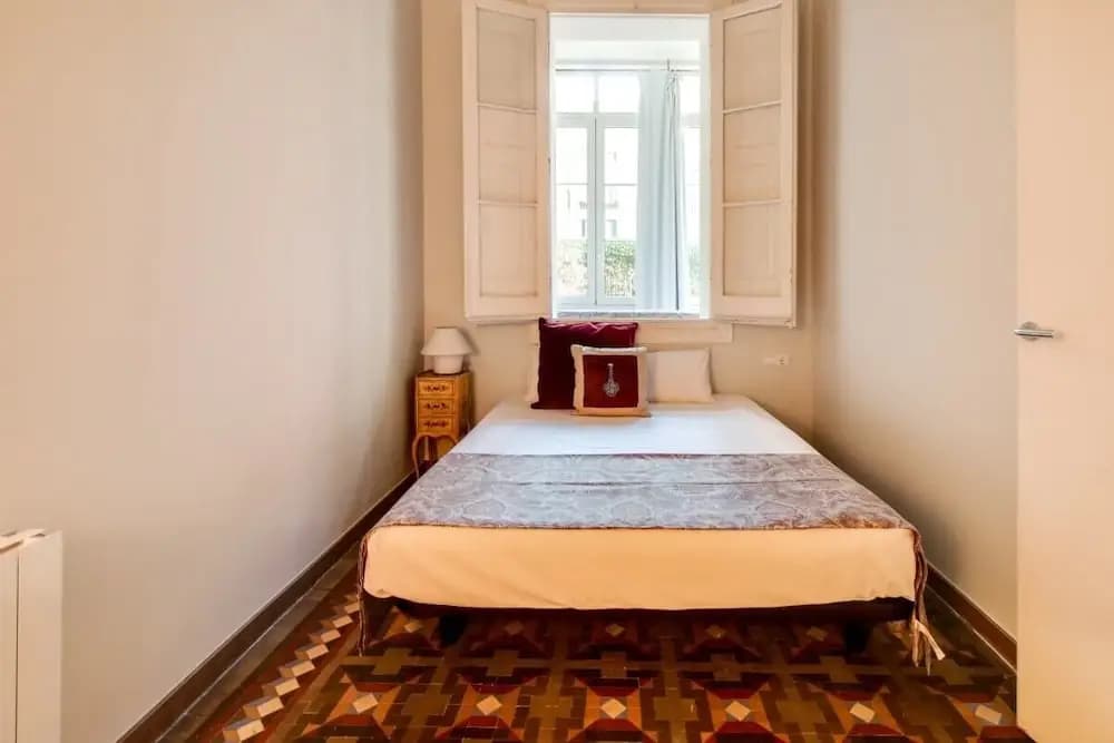 Cosy Comfortable 1 bed With Terrace in Eixample - photo 5