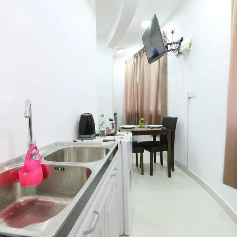 Resting View Blue 2 - One Bedroom Apartment - photo 6