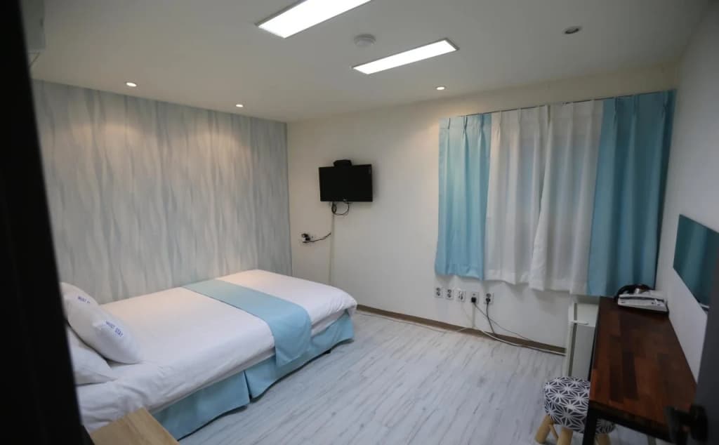 Must Stay Hotel Myeongdong - photo 4