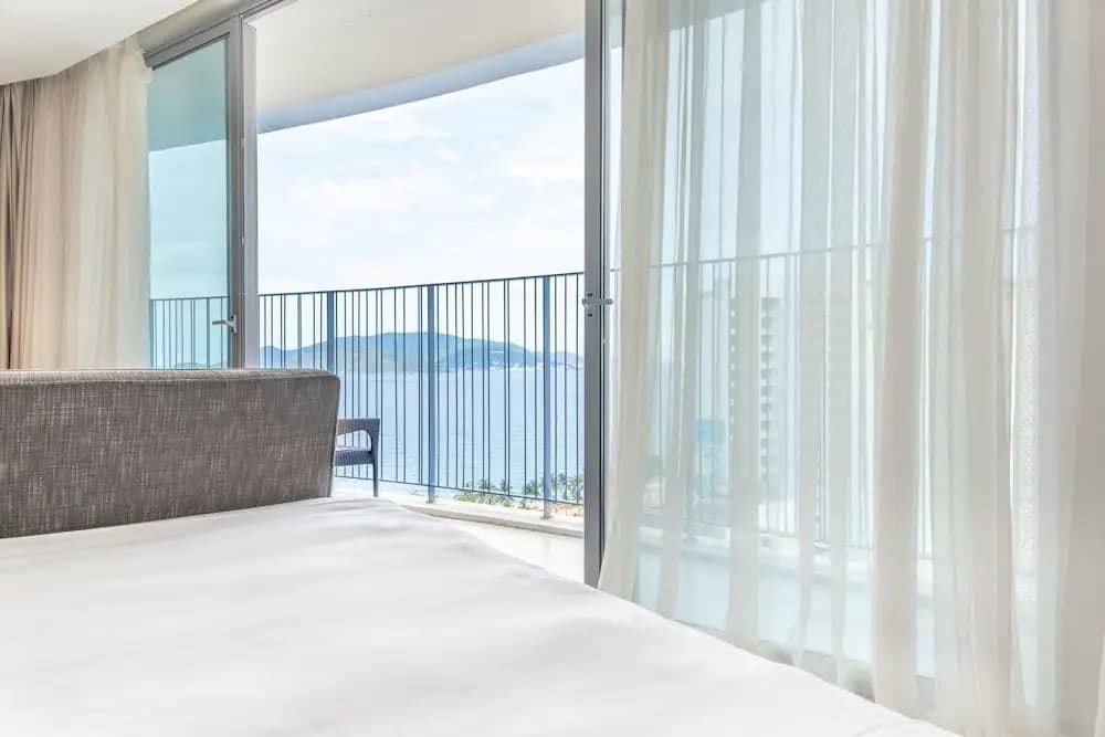 LYN Panorama Beachfront Studio - photo 7