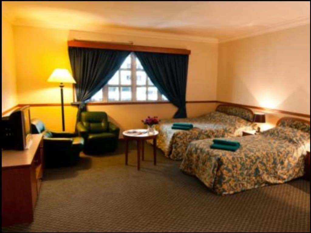 Lone Pine Resort - photo 1