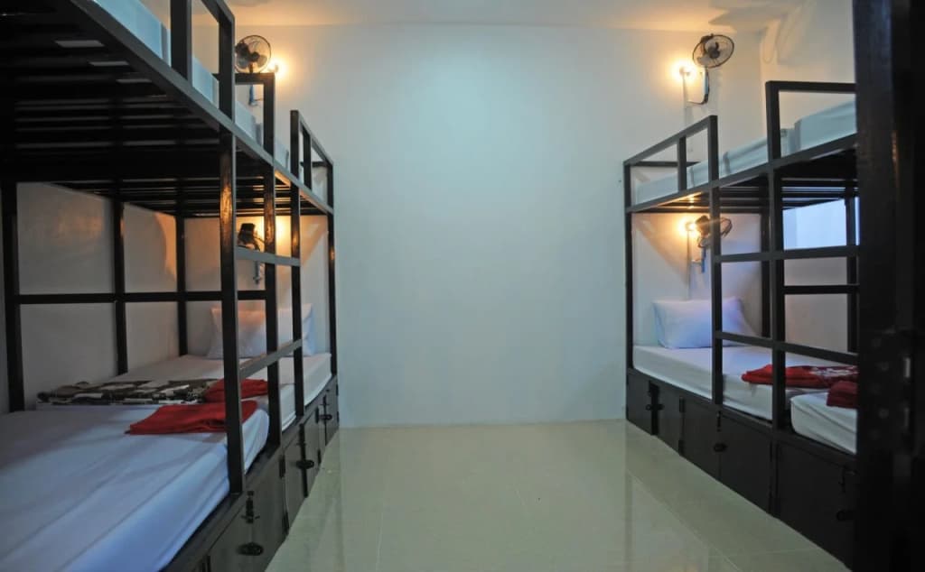 Happy Hippies Hostel - photo 11