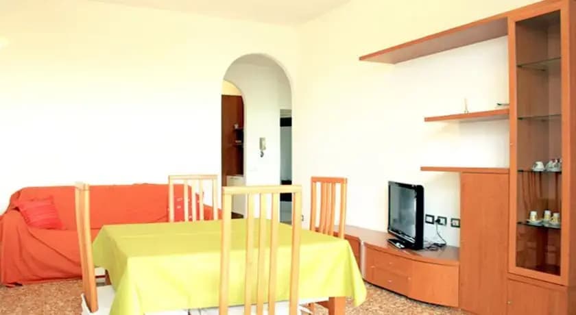 Homebella Apartments - photo 1