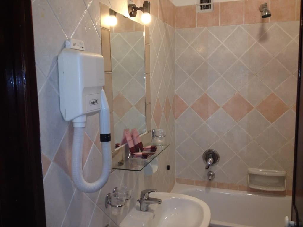 Hotel Regent - photo 9