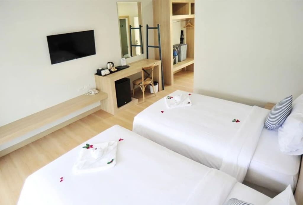 Combo Beach Hotel Samui - photo 4
