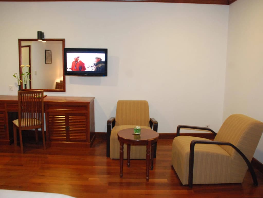 Royal Crown Hotel & Spa - photo 3