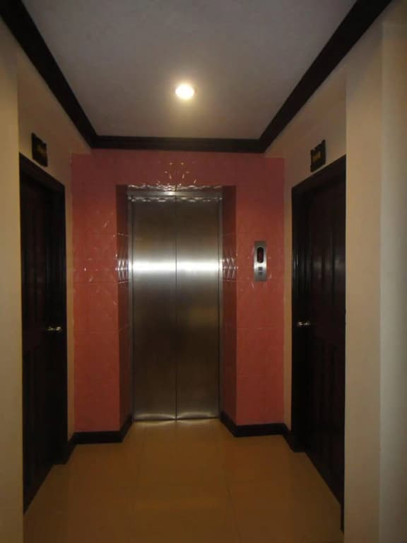 Safe House Hostel Patong - photo 9