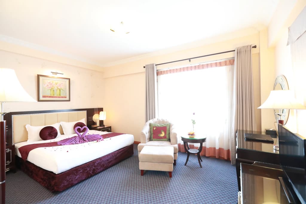 Flower Garden Hotel - photo 6