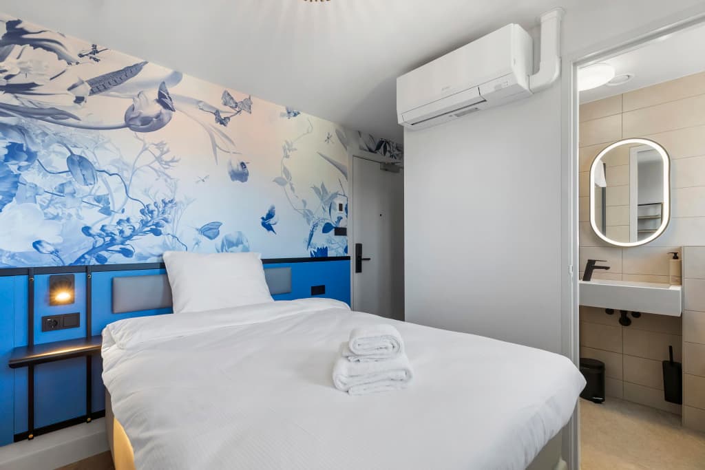 Dutch Design Hotel Vondelpark - photo 2