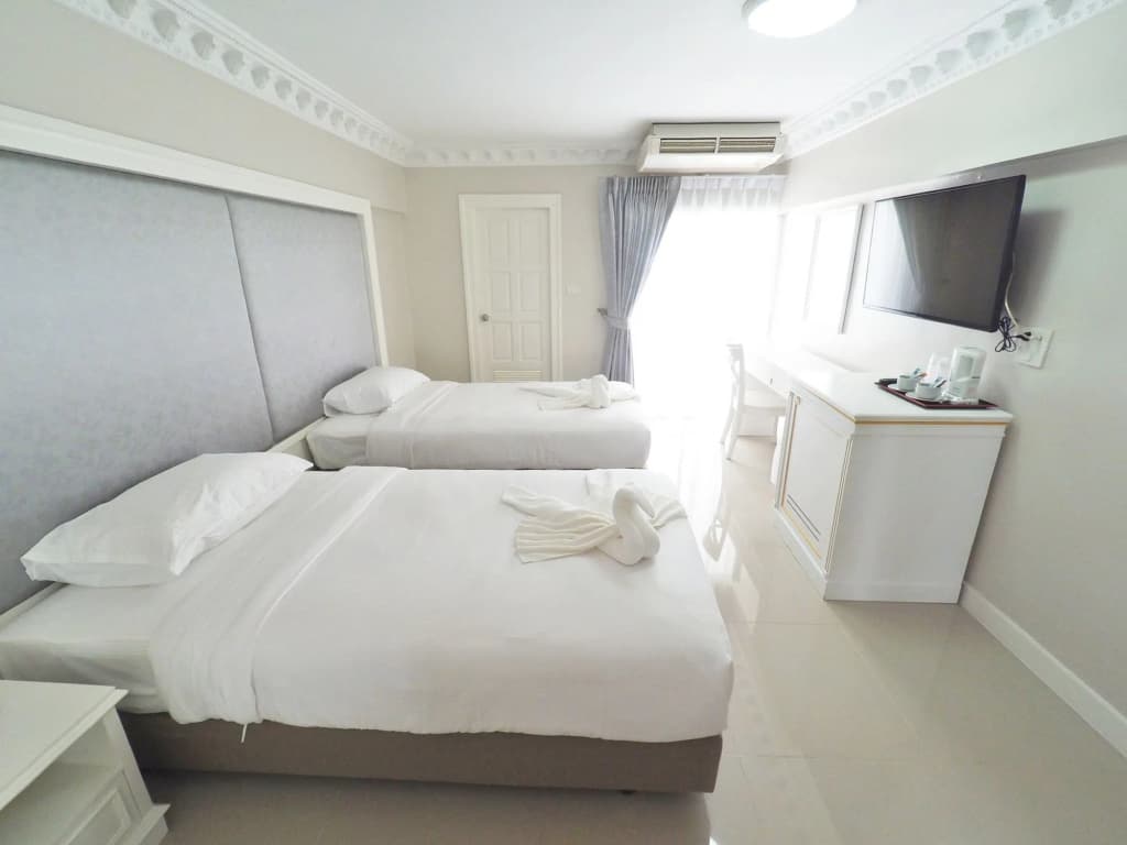 Romance Hotel Sukhumvit 97 - photo 5