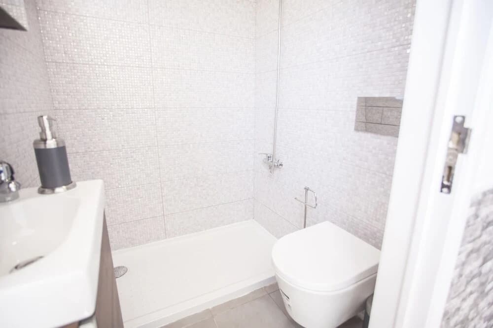 Central & Cosy Apartment - photo 9