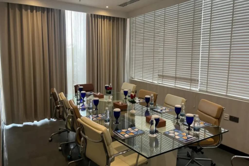 Carnelian By Glory Bower Hotel - photo 21