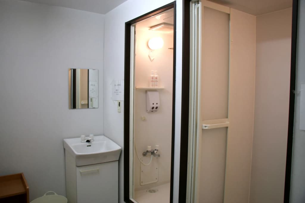 Shin-Imamiya Hotel - photo 8
