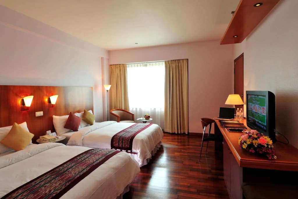 Parkcity Everly Hotel - photo 6
