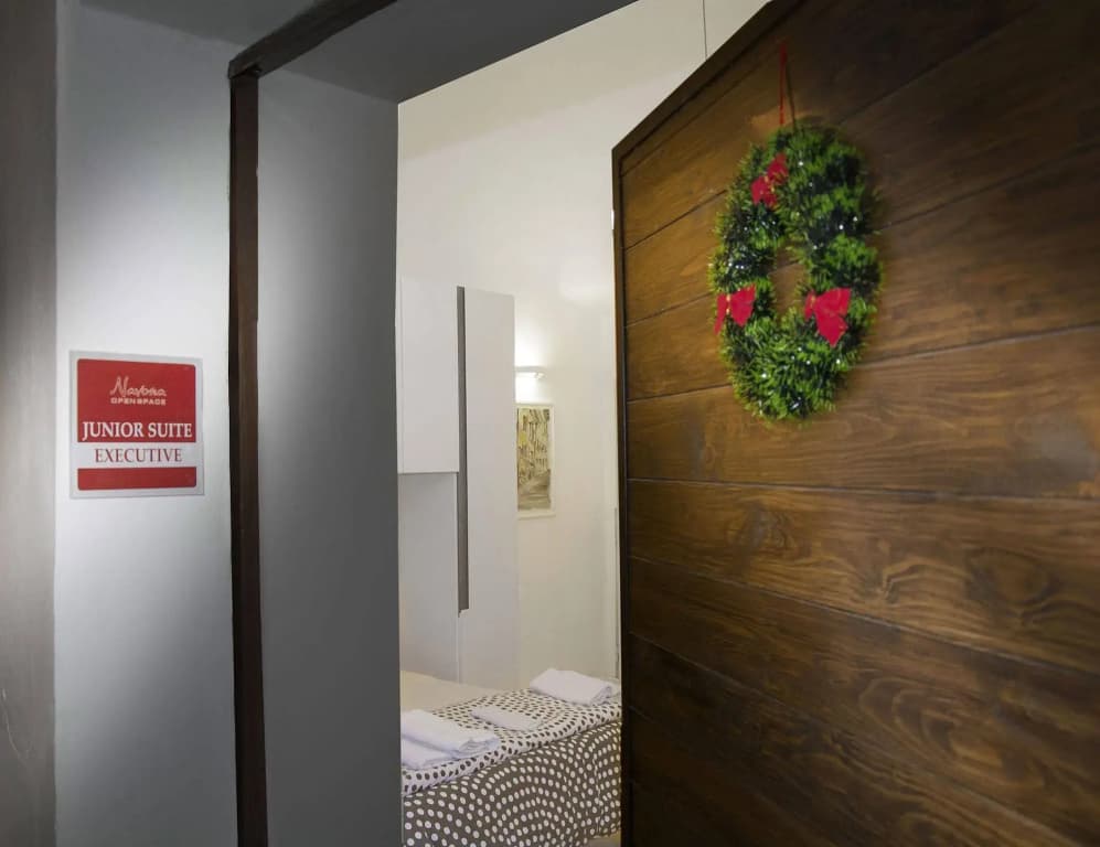 Navona Open Space Aparthotel - photo 2