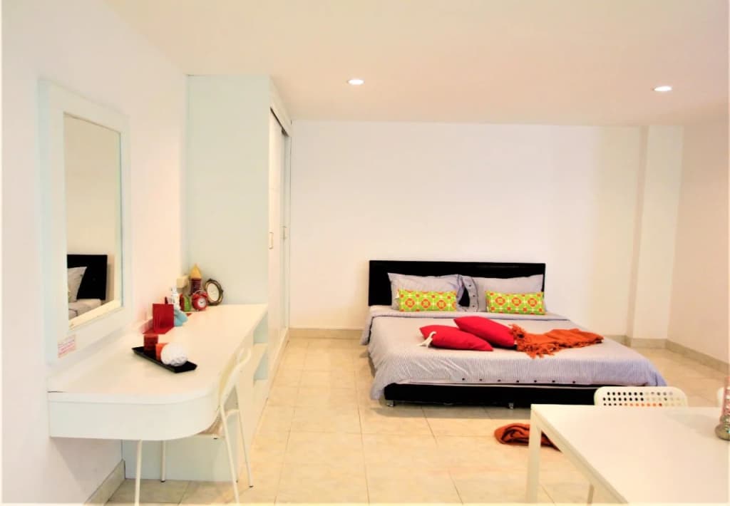 BB Home (Wanghin 46) - photo 2