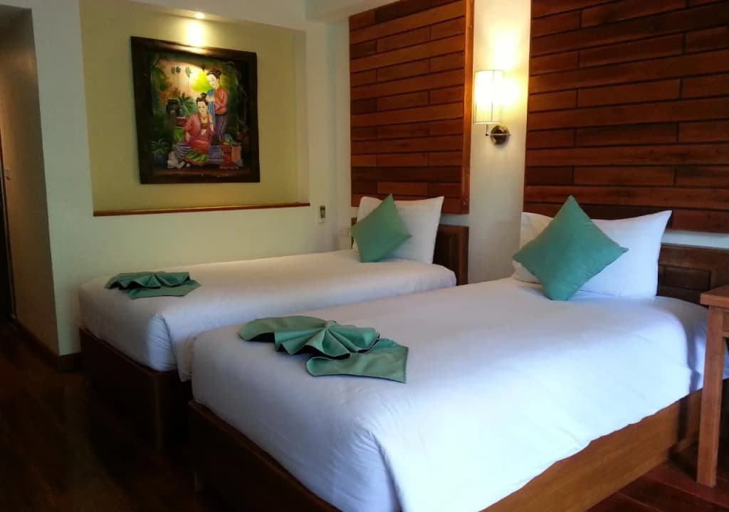 Meet Holiday Hotel - photo 2