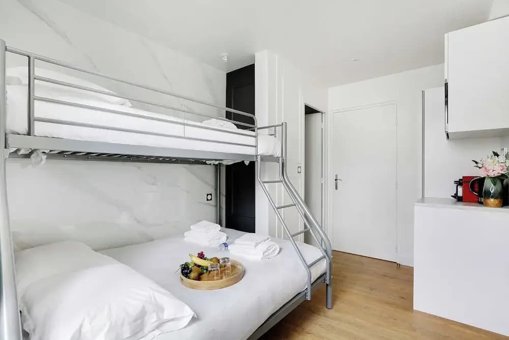 Elegant Studio - 3P - Republique - photo 2