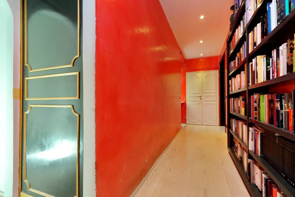 Garibaldi - WR Apartments - photo 11