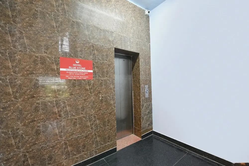 Fabhotel Blue Stone - photo 1