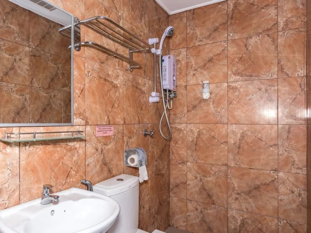 OYO 890 Hotel RK Cahaya - photo 10