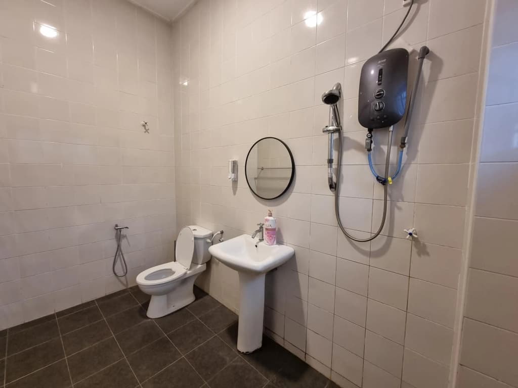 Homestay Kuantan Casa Yara, 2 Storey Corner House - photo 15
