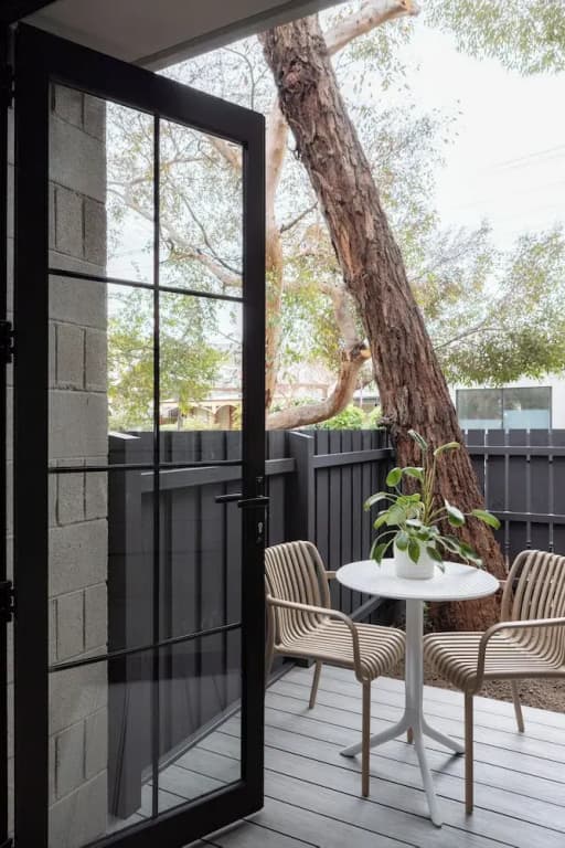 MAC Richmond by Melbourne Apartment Collection - photo 11